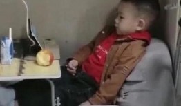妈超萌娃爆料社视频,揭秘萌娃成长瞬间