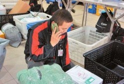 深圳快递小哥爆料视频,揭秘深圳快递行业幕后故事